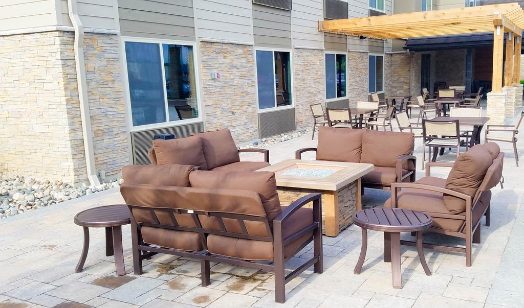 Country Inn & Suites By Radisson, St Cloud West, Mn Saint Cloud Eksteriør billede